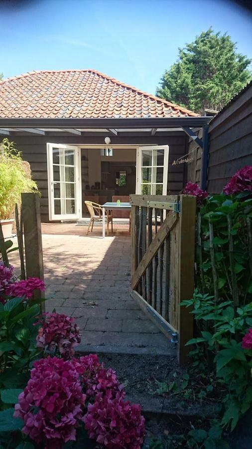 Ouddorp Vakantiehuisje Exterior foto